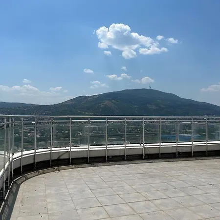 Sky With View شقة